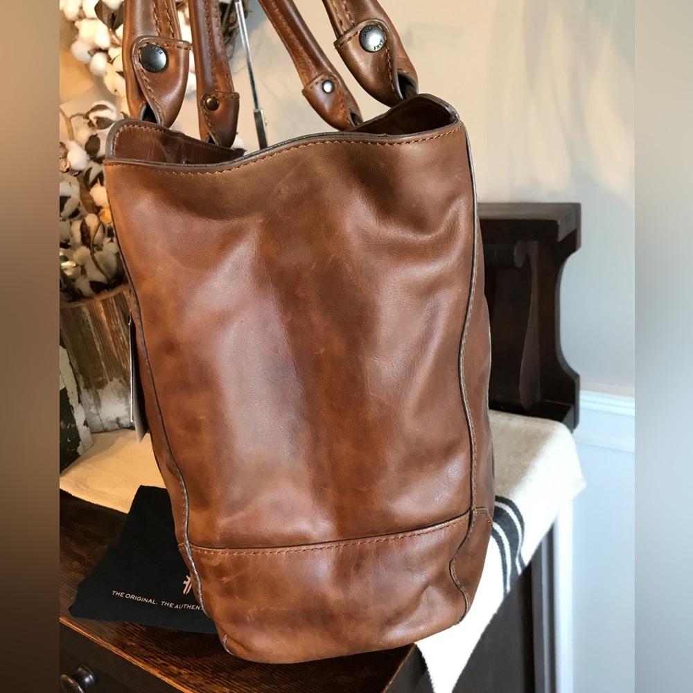 NWT Frye Melissa Leather Cognac Brown Tote Shoulder Bag Retail $398 - Picture 7 of 12
